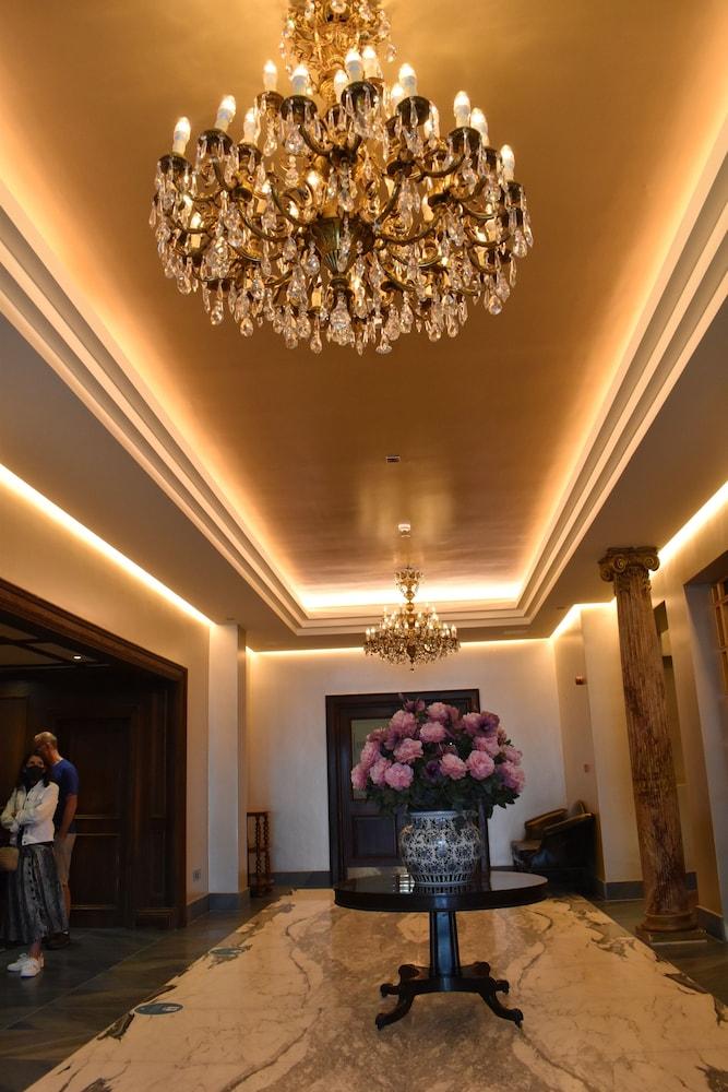 The Victoria