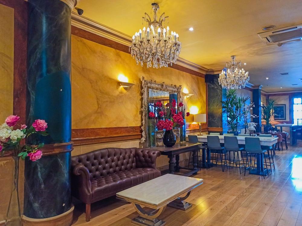 The Victoria Hotel Galway