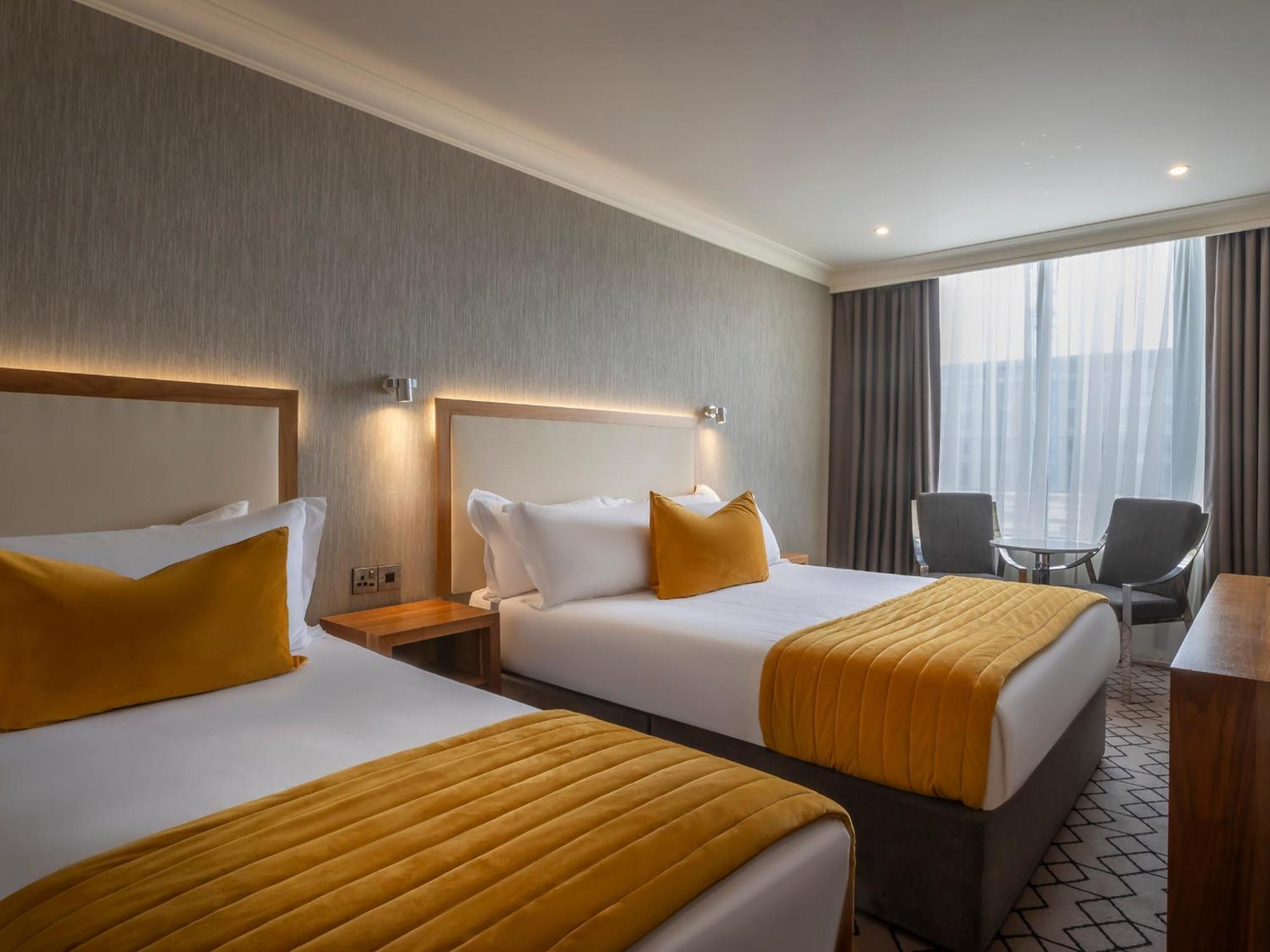The Victoria Hotel 3*